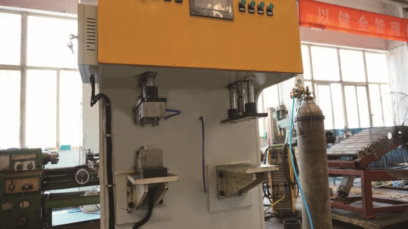 Air Leaking Testing Machine